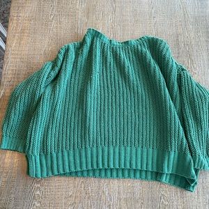 GREEN KNIT SWEATER